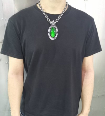 画像9: Flashing Fire Green Labradorite With Crown On Sculpted Oval Pendant