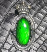 Flashing Fire Green Labradorite With Crown On Sculpted Oval Pendant