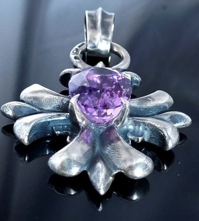 画像11: 49ct.Purple Kunzite With Grooved Short Cross Pendant