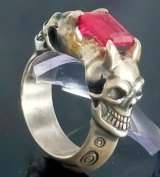 Ruby Half Devil Skull Triangle Wire Bangle Ring