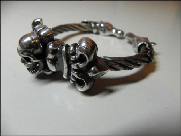 画像4: Skull On 4Heart Crown With Horse Wire Bangle (4)