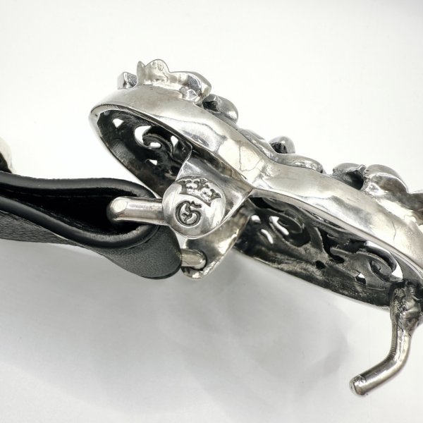 画像4: Multi-Gothic Cross Heart Buckle With Heart Belt Loop & Tip (4)