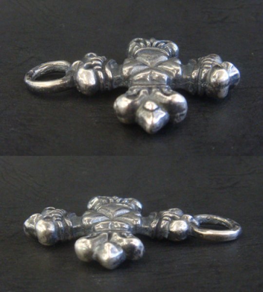 画像5: Quarter 4 Heart Crown Short Cross Pendant (5)