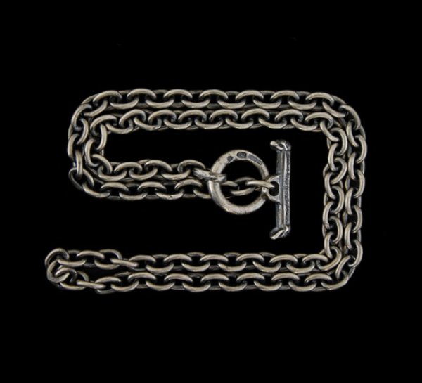 Gaborartory 6 Chain & Quarter Skull T-bar Necklace