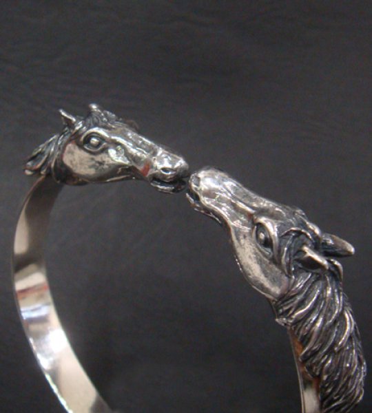 画像4: Horse Triangle Wire Bangle (4)