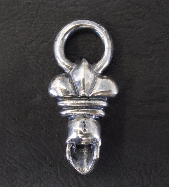 画像2: Skull & Crown Pendant (2)