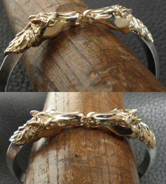画像10: 18k Gold Half Horse Triangle Wire Bangle (10)