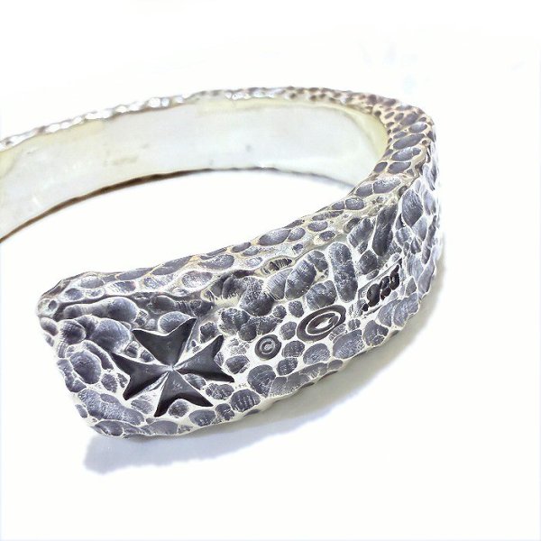 画像6: 17mm Large Chiseled Flat Bar Bangle Bold (6)
