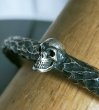 画像16: Twelve Small Skull On 7.5mm Chiseled Wire O-ring Bangle (16)