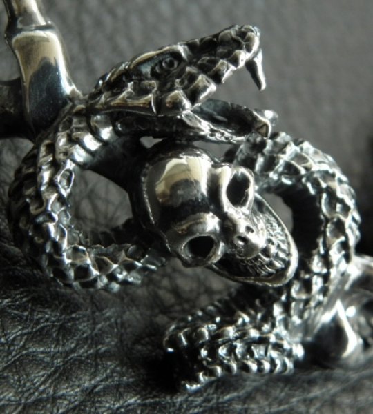 画像13: Half Snake Born With 4Skulls Bracelet (13)