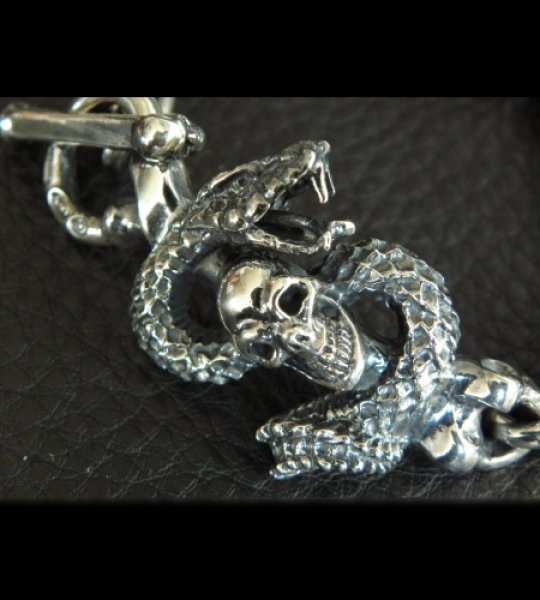 画像12: Half Snake Born With 4Skulls Bracelet (12)