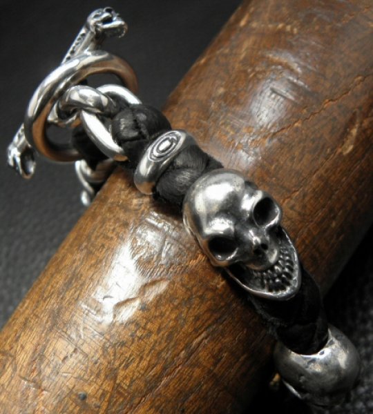 画像17: 18k Gold Single Skull In All Skull Links Braid Leather Bracelet (17)