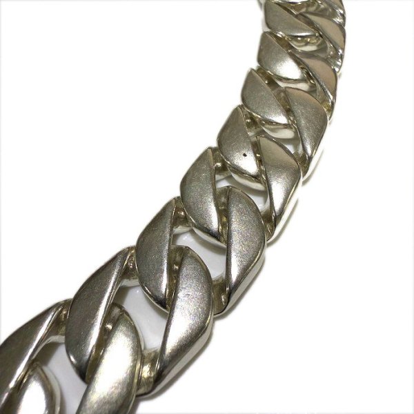 画像3: Sculpted Oval With Cuban Chain Bracelet (3)