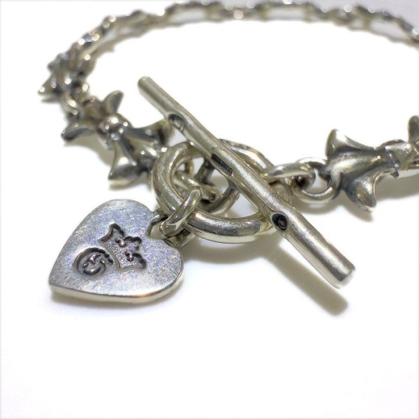画像2: 1/32 Gothic Grooved Flare Links Bracelet With G&Crown Heart Chaem (2)