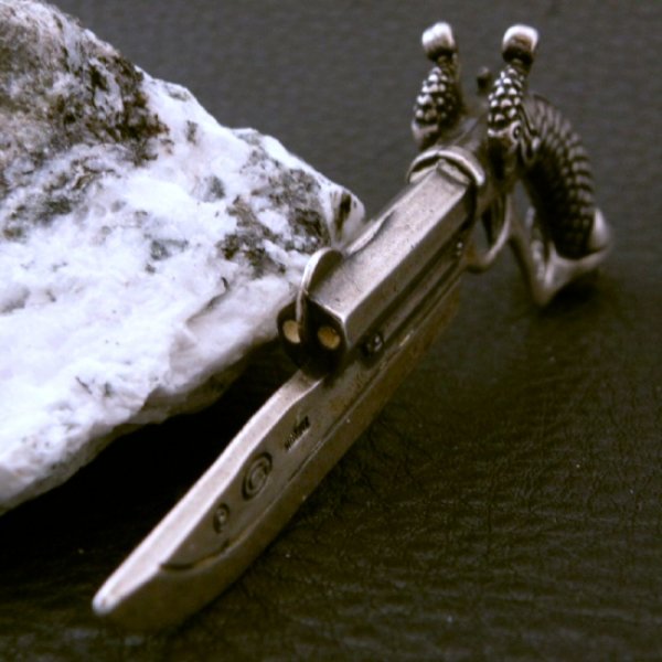 画像8: Double Barrel 50 Caliber Pistol Knife Pendant (8)