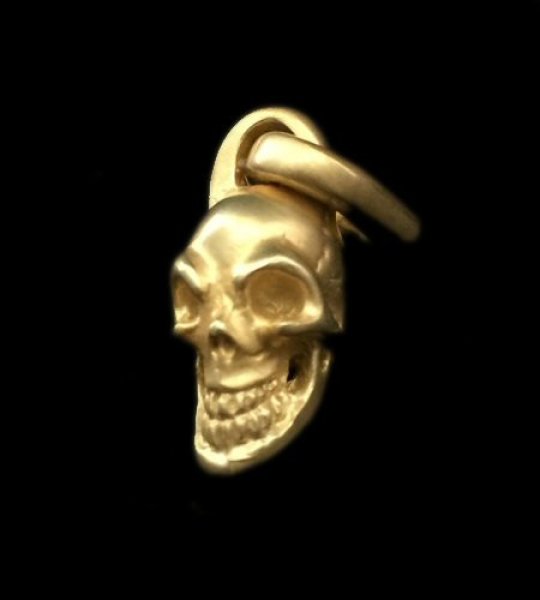画像1: 10k Green Gold Quarter Single Skull Pendant (Mud Finish) (1)
