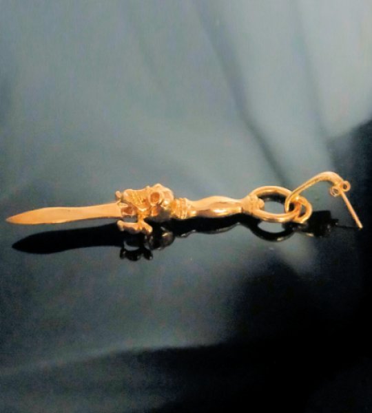 画像3: 10k Gold Quarter Skull On Dagger Pierce (3)