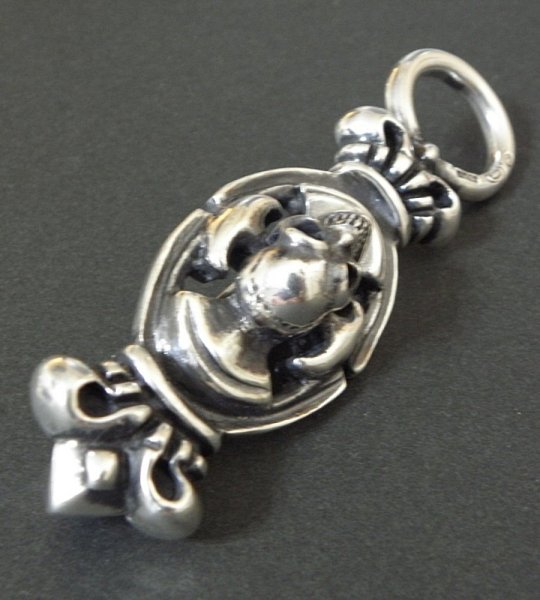 画像3: Skull On Battle-Ax With W-Crown Keeper (3)