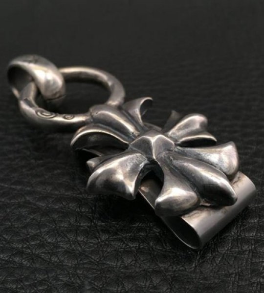 画像11: Gothic Cross Clip Key Keeper (11)