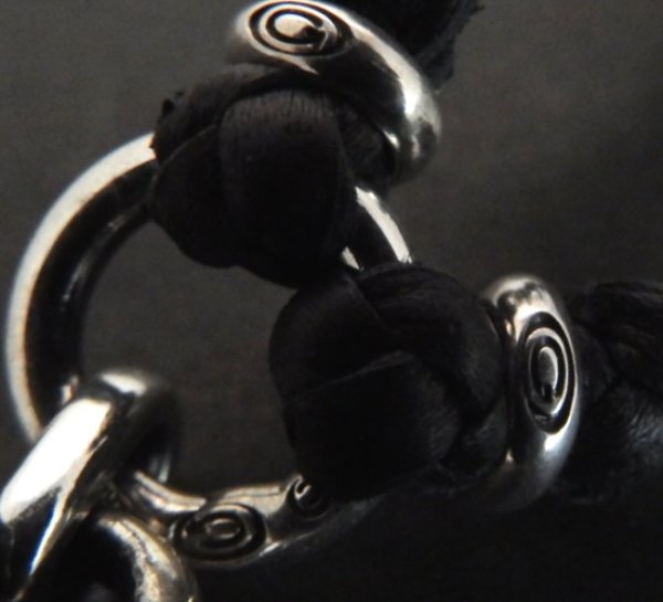 画像6: Half Lion With 2 Half Skulls braid leather necklace (6)