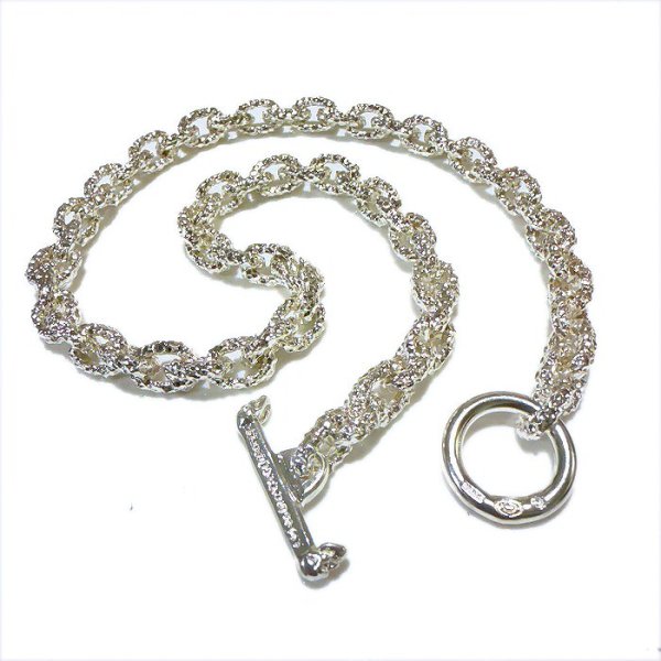 画像1: Half Textured Small Oval Chain Links Necklace [Platinum Finish] (1)