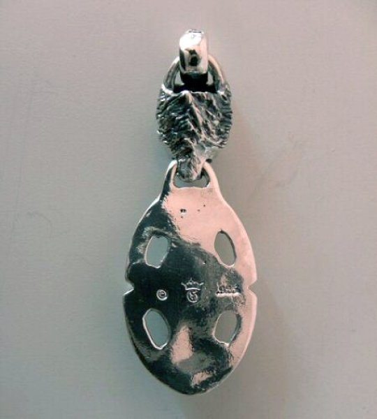 画像3: Lion & Sculpted Oval On Skull Pendant (3)