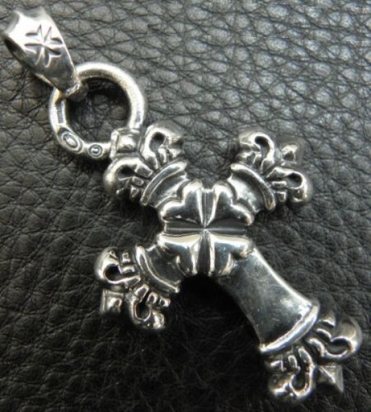 画像6: One Eighth Long 4 Heart Crown Cross With H.W.O Pendant (6)