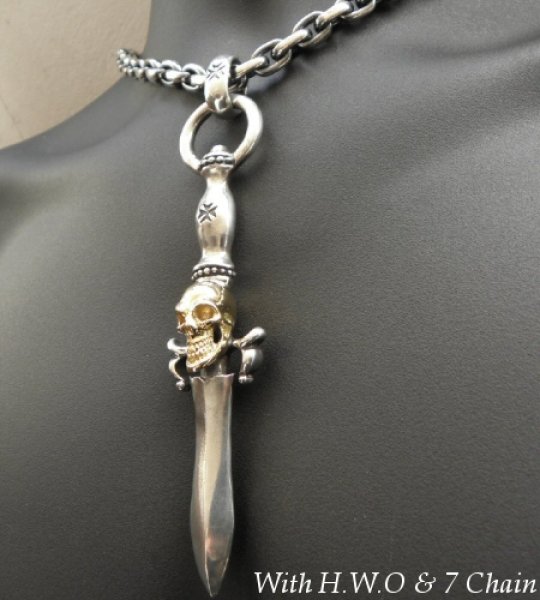 画像14: Gold Skull On Dagger With H.W.O Pendant (14)