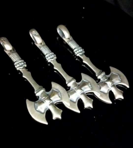 画像10: Blinking Star Battle-Ax Pendant (10)