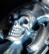 画像3: Quarter Battle Ax On Skull With H.W.O Pendant (3)