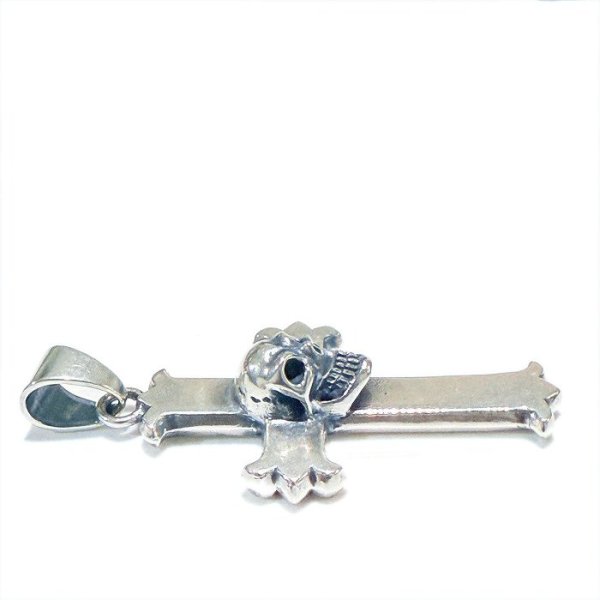 画像9: Skull On Constantin Long Cross Pendant  (9)