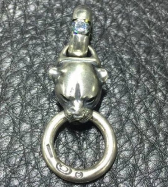 画像2: ZAZA Diamond Line Panther With Floating Diamond H.W.O Pendant (2)