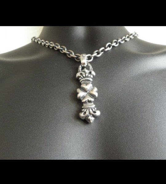 画像10: Half 4 Heart Crown Chiseled Loop With H.W.O Pendant (10)