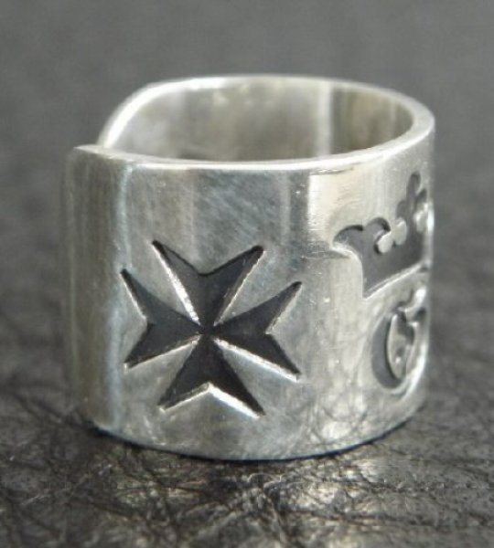画像2: G&Crown With Maltese Cross Ear Cuff (2)