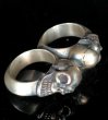 画像4: Single Skull Triangle Wire Bangle 2Finger Ring (4)