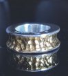画像1: Pure Gold Wrap 10 x 6mm Wide Bolo Neck Chiseled Reel Ring (1)