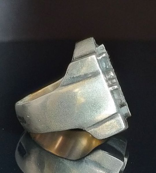 画像3: Master Raised Atelier Mark Shield Ring (3)