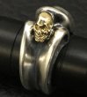 画像5: Gothic ring with 18karat T-bar skull (5)