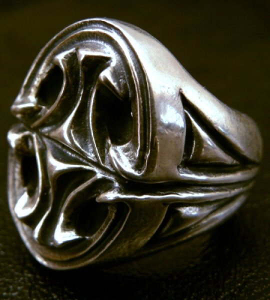 画像5: Sculpted Oval Large Signet Ring (5)