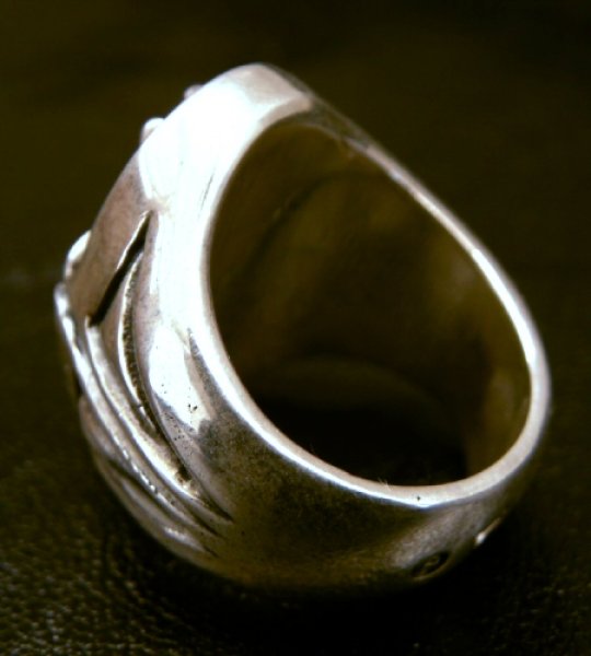 画像4: Sculpted Oval Large Signet Ring (4)