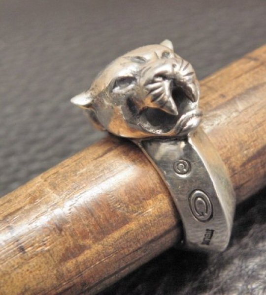 画像4: Half Panther Triangle Wire Bangle Ring (4)