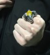 画像8: 18.85Ct Yellow Sapphire Iron Claw Ring (8)