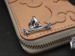 画像6: Atelier Mark Overlay Saddle Leather Round Zip Wallet (Natural) (6)