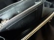 画像8: Atelier Mark Overlay Saddle Leather J -Zipper Wallet (Slim Type・Black) (8)
