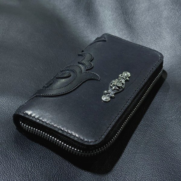 画像2: [現品限り2025年内納品OK] G&Crown Quarter Cross Oval With Crown Atelier Mark Overlay Saddle Leather Round Zip Wallet  (2)