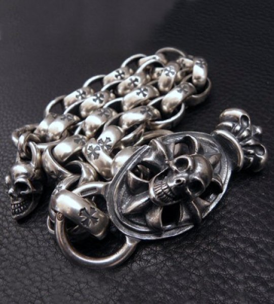 画像4: Skull On Crown Cross Oval Keeper With All H.W.O Links & Single Skull Drop Chain (4)