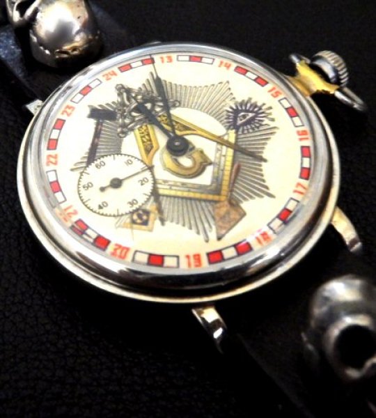 画像4: FREEMASON Watch With 2Skulls Watch Band (4)