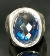 画像2: Facet Cut Blue Sapphire Signet Zaza Ring (2)