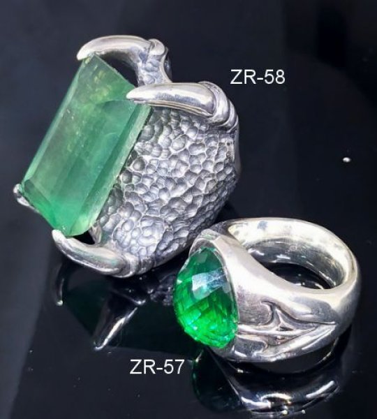 画像14: 78.50Ct Emerald Cut Fluorite Master Predator Ring (14)