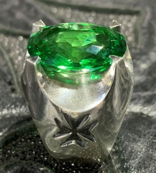 画像4: 23Ct. Green Sapphire Signet Ring (4)
